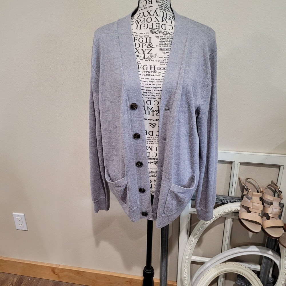 J.Crew mens SZ M. 100% Merino Wool Slim FIT grey CARDIGAN w/pockets grandpa